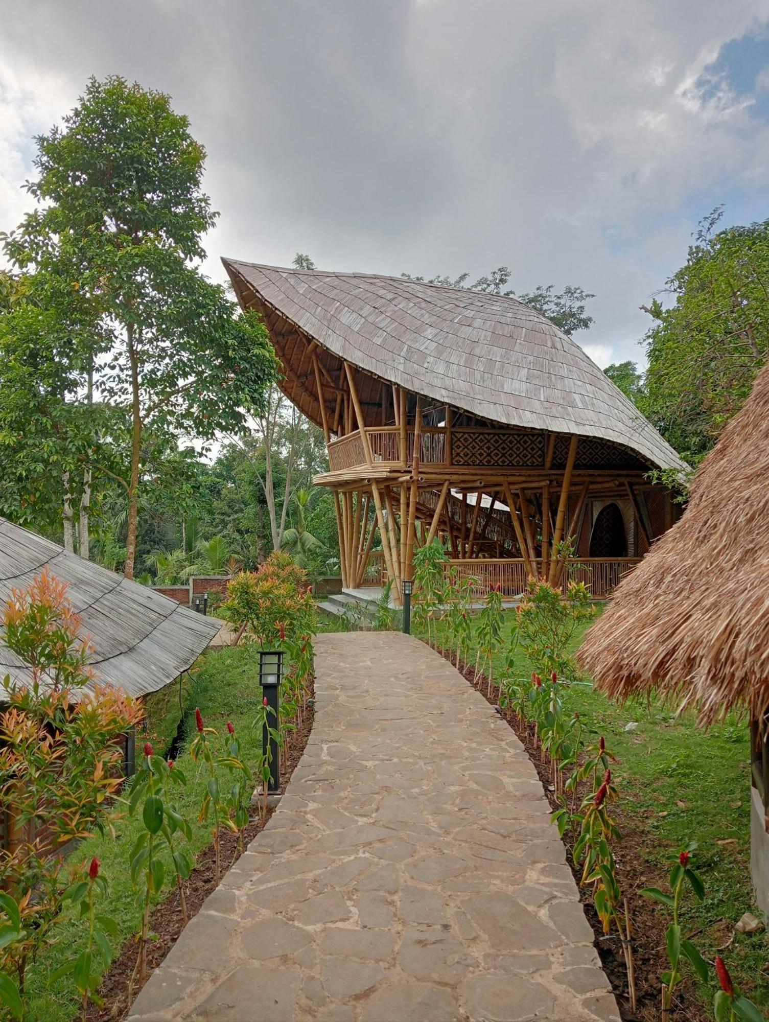 The Osing Bamboo Resort - A Liberta Collection Banyuwangi  Esterno foto